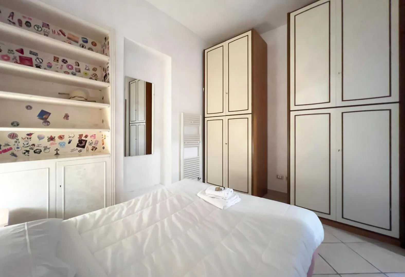Spacious Apartment Near St Peter'S Church Rom