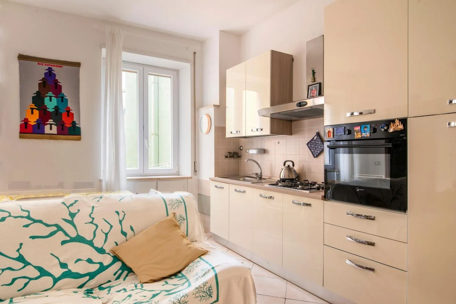 Spacious Apartment Near St Peter'S Church Rom 0*,  Italien